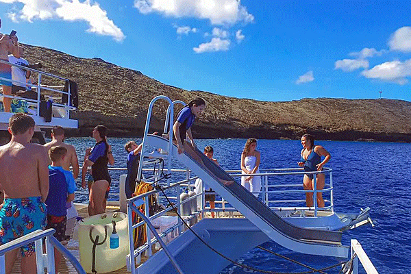 Pride of Maui Molokini and Turtle Snorkel Cruise 5