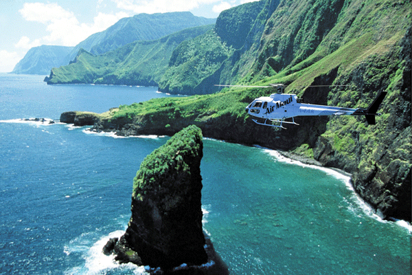 Air Maui West Maui & Molokai with Ocean Front Landing (75 Min) 3