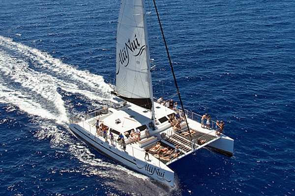 Ali’i Nui Deluxe Molokini-Turtle Snorkel & Sail 1