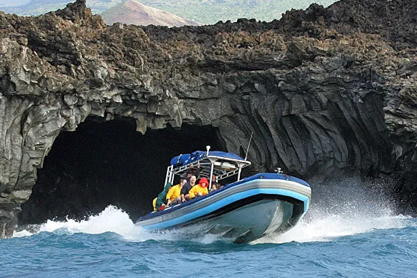 Molokini-Kanaio Coast Ultimate Snorkel Adventure by Blue Water Rafting